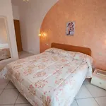 Nocleg ze śniadaniem Haidi House 3*