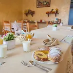 Nocleg ze śniadaniem Haidi House