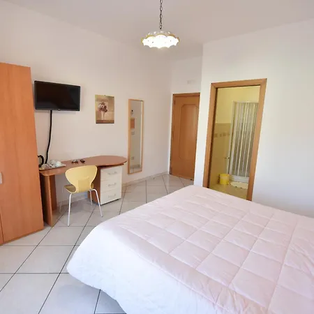 Nocleg ze śniadaniem Haidi House 3*