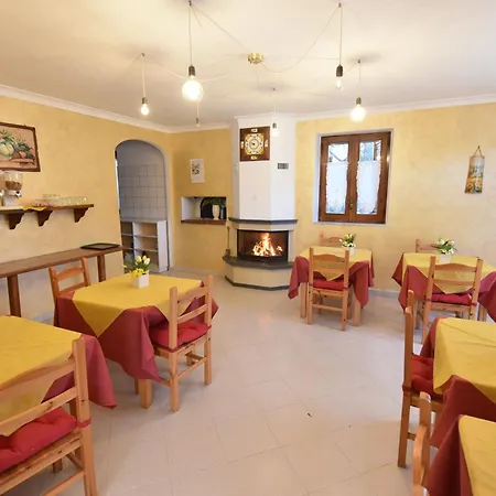 Haidi House Nocleg ze śniadaniem Agerola