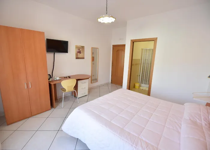 Bed & Breakfast Haidi House 3*