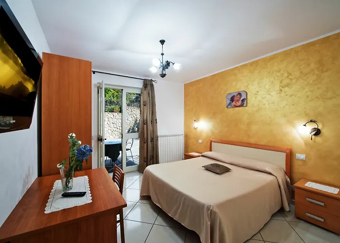 Haidi House Bed & Breakfast 3*