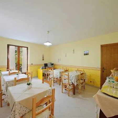 Haidi House 3*