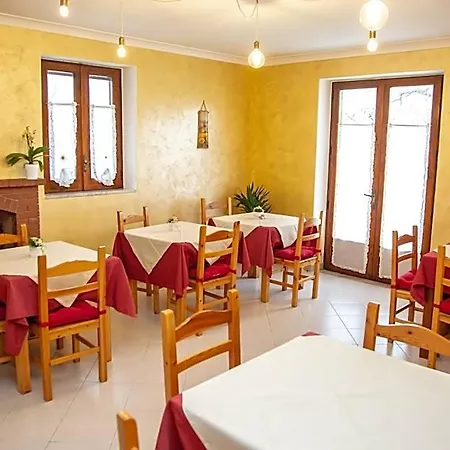 Haidi House Frühstückspension 3*