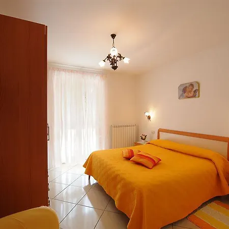 Haidi House Bed & Breakfast
