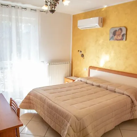 Haidi House 3*