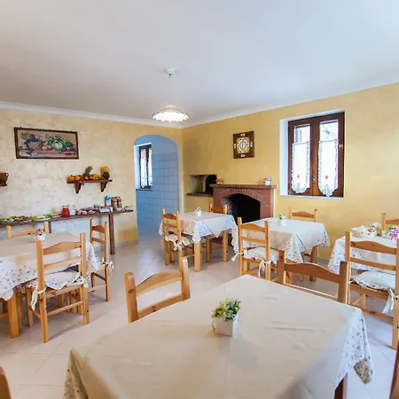 Bed & Breakfast Haidi House 3*